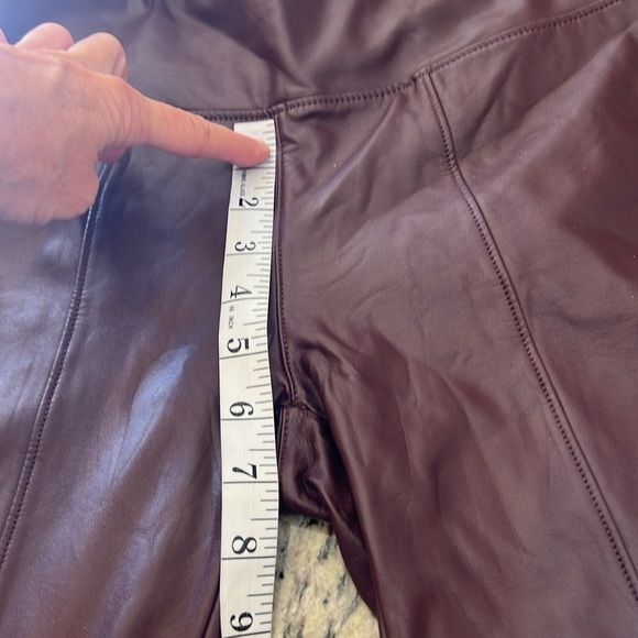 Rock & Republic™,Faux Leather Leggings in Wine,Fever Pull-On, All 5-Stars,Size S - Picture 8 of 11